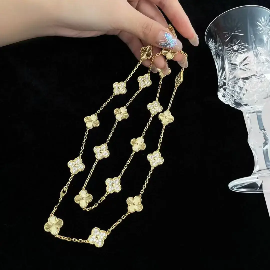 【520 Love Picks】【Top version】lead free Van C& A Twenty Flowers Necklace