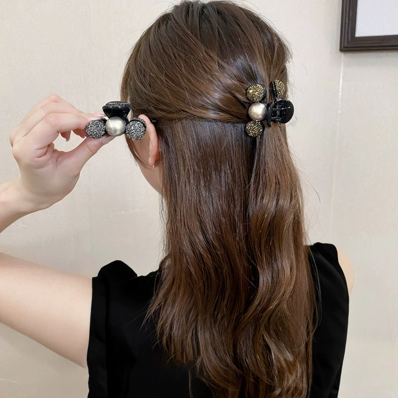 Light Luxury Rhinestone Small Claw Clip for Women 2026 New Style Elegant Bangs Clip Princess Half-Up Hair Clip High-End Hair Accessory