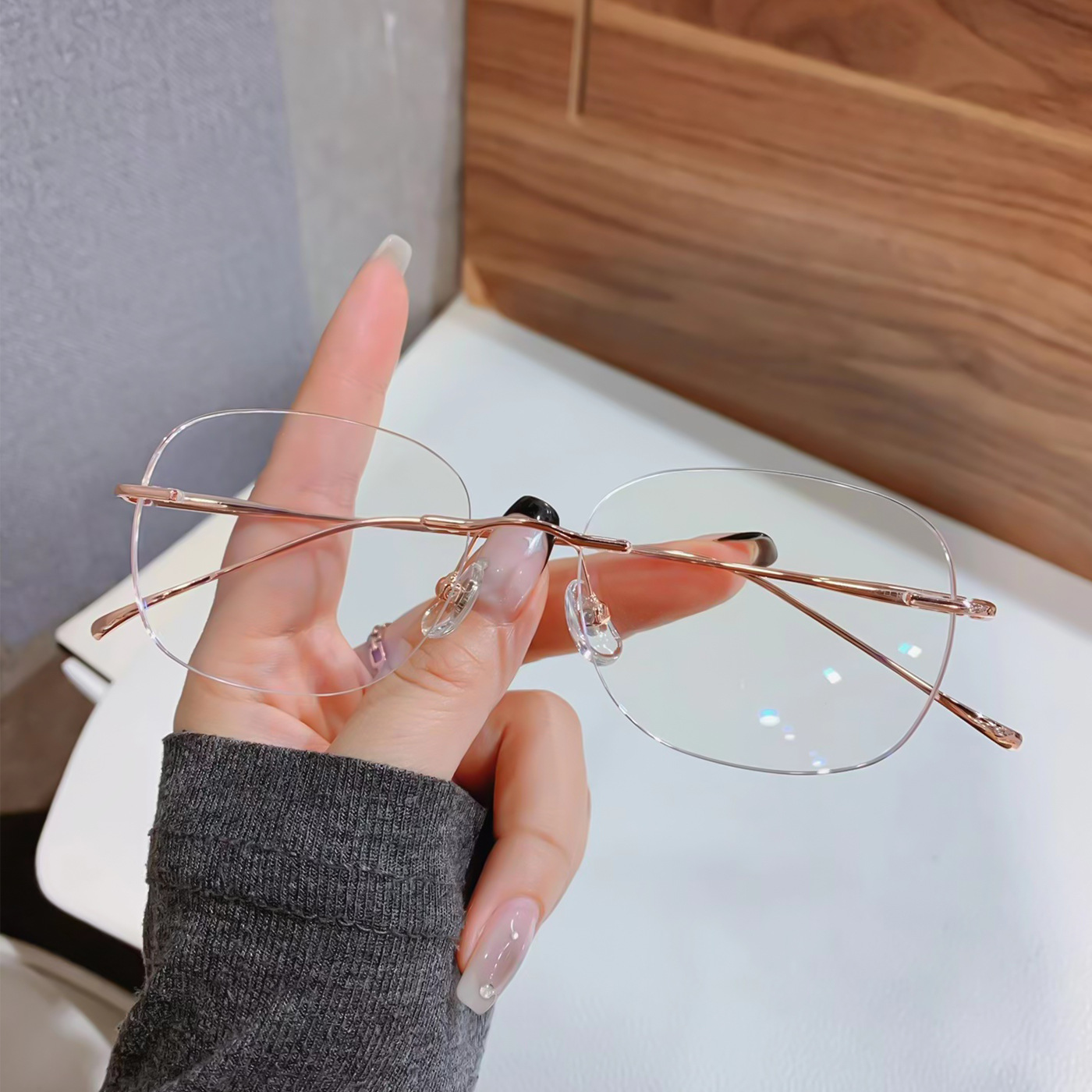 Xiaohongshu same style ultra-light retro artistic titanium frame glasses frame exquisite plain style Oval frameless glasses frame