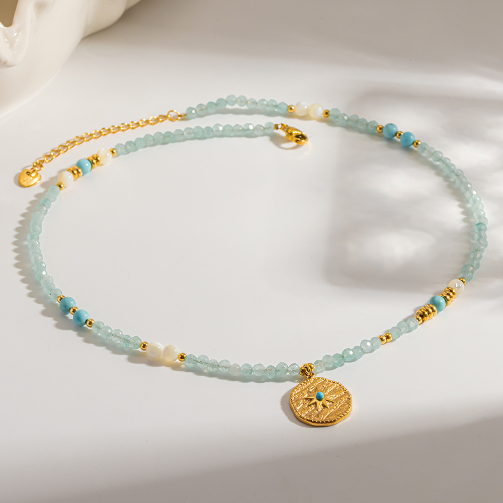 Cross-Border Ins Mint Green Natural Stone Necklace with 18K Gold-Plated Stainless Steel Starburst Pendant, Niche High-End Clavicle Chain