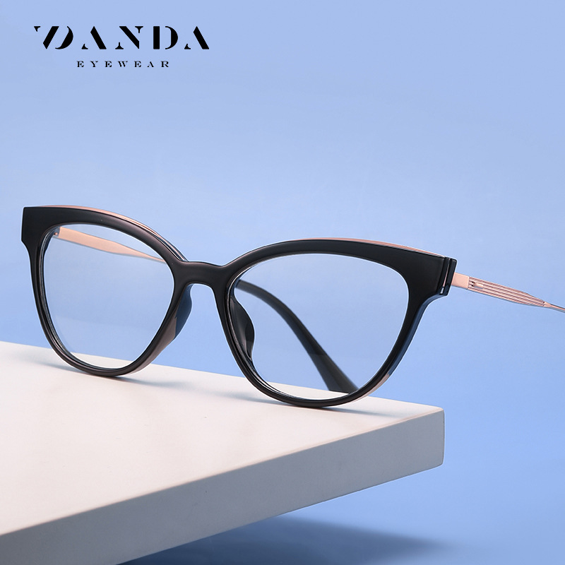 New Trendyy Glasses Frame for Women J836 European and American Personalized Cat-Eye Flat Mirror Tr90 Internet Celebrity Style Anti-Blue Light Glasses