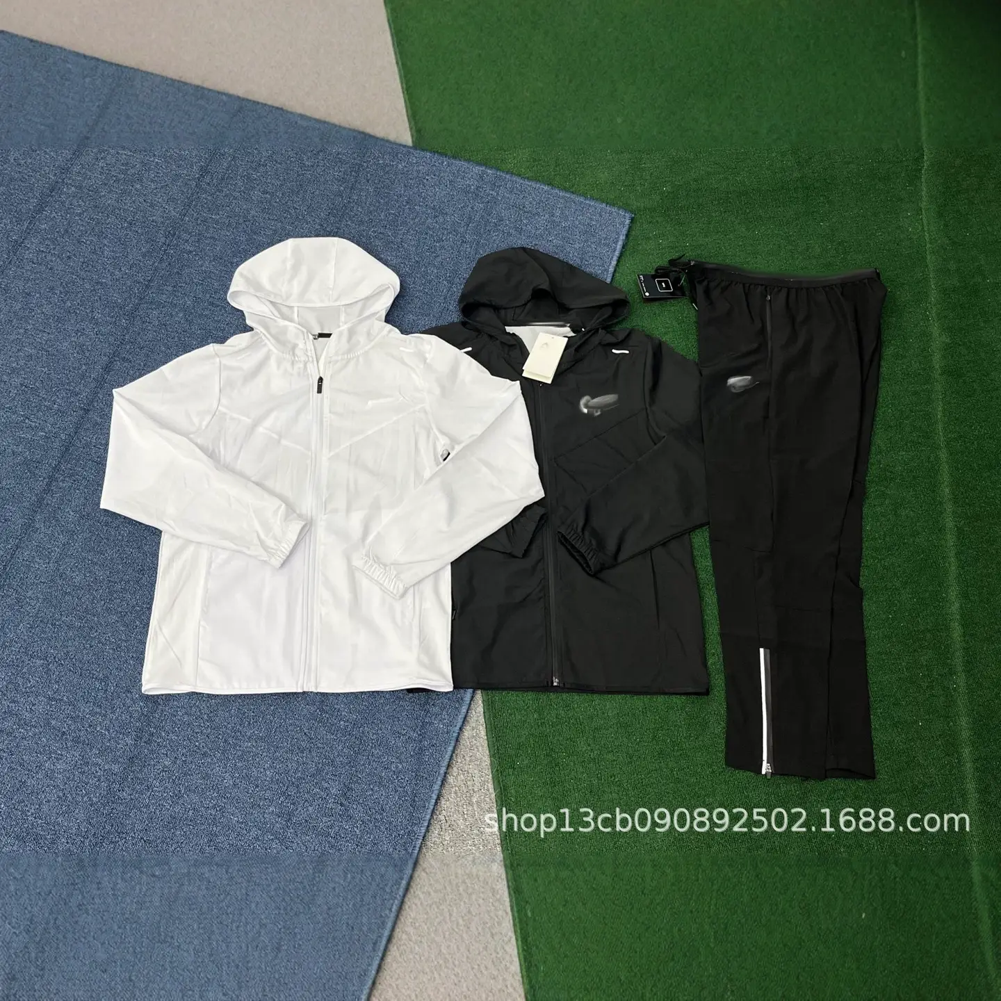 Factory Wholesale Jacket Men's New Outdoor Sports Windproof Jacket Ice Silk Breathable Sun Protection Clothing Couple Long-Sleeved Jacket