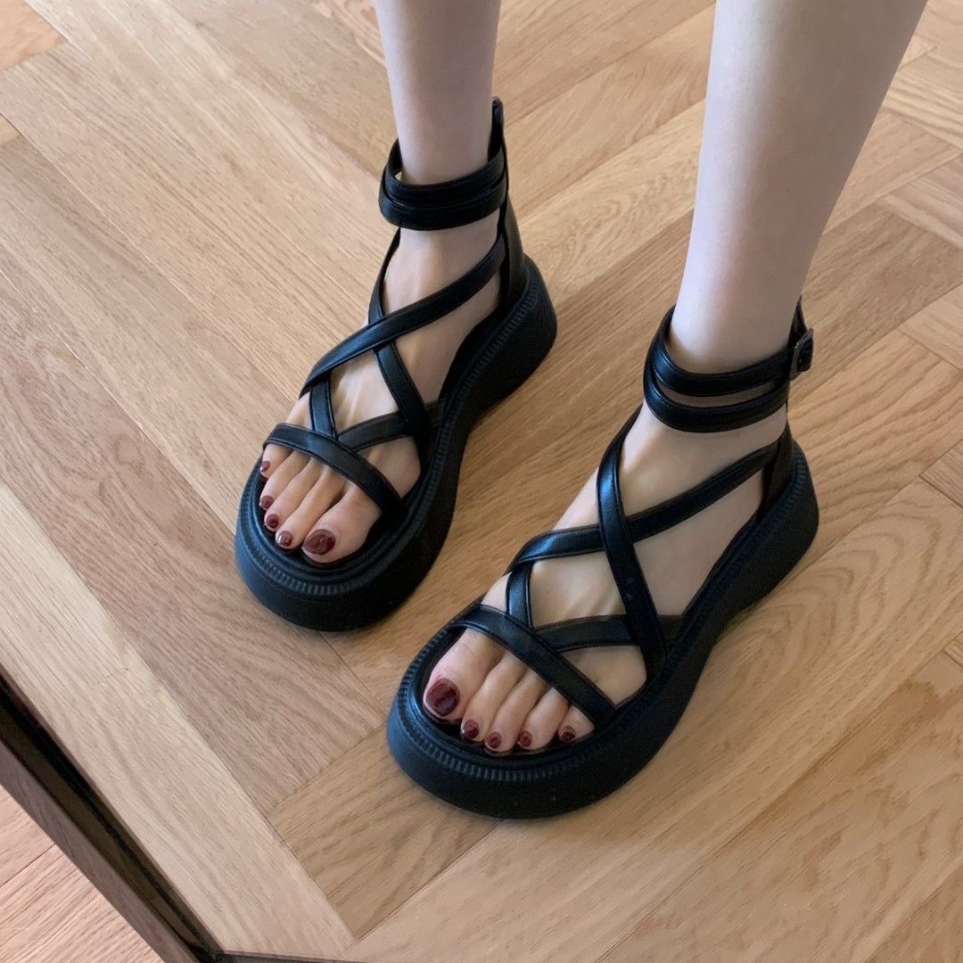 Beijianglang 2026 Spring/Summer New Thick-Soled Height-Increasing Sandals for Women, Summer French Style, High-End Black Retro Casual Shoes