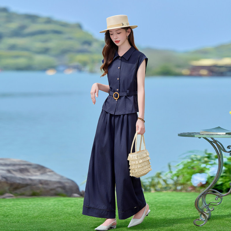 Unique Style Old Money Style Suit for Women, Summer 2026 New Model, Waist-Cinching Sleeveless Shirt and Wide-Leg Pants Two-Piece Set