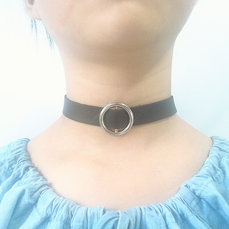Factory direct Japanese and Korean Harajuku bracelet hand strap Korean simple fashion OL leather collar women's neck necklace jewelry