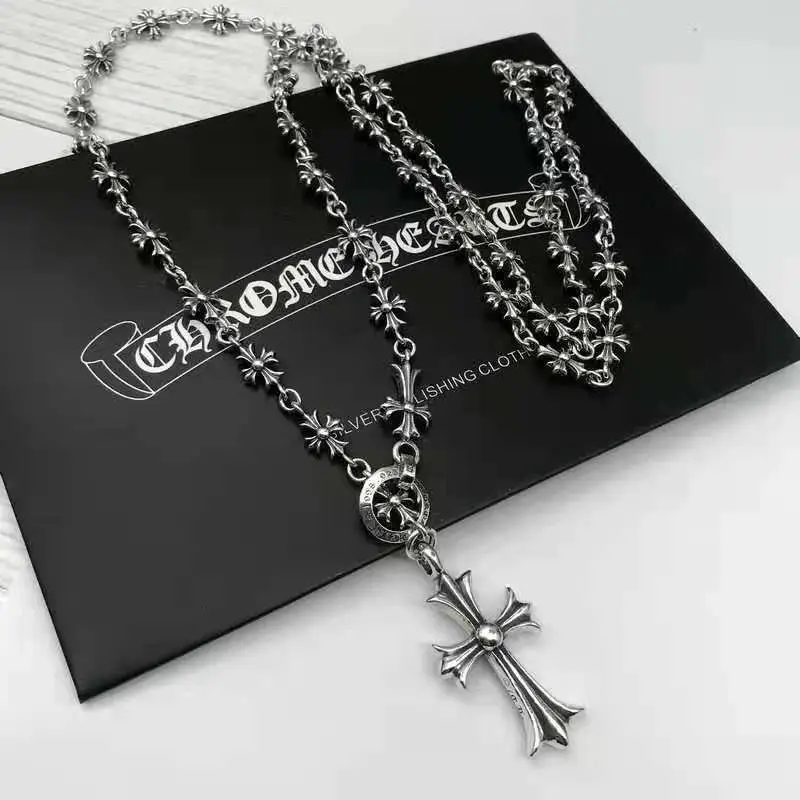Distressed Scout Flower Necklace