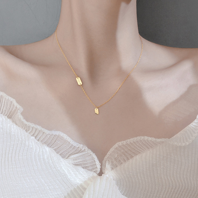 New Lucky Letter Necklace Clavicle Chain Female Popular Simple Niche Design Accessible Luxury Versatile Jewelry