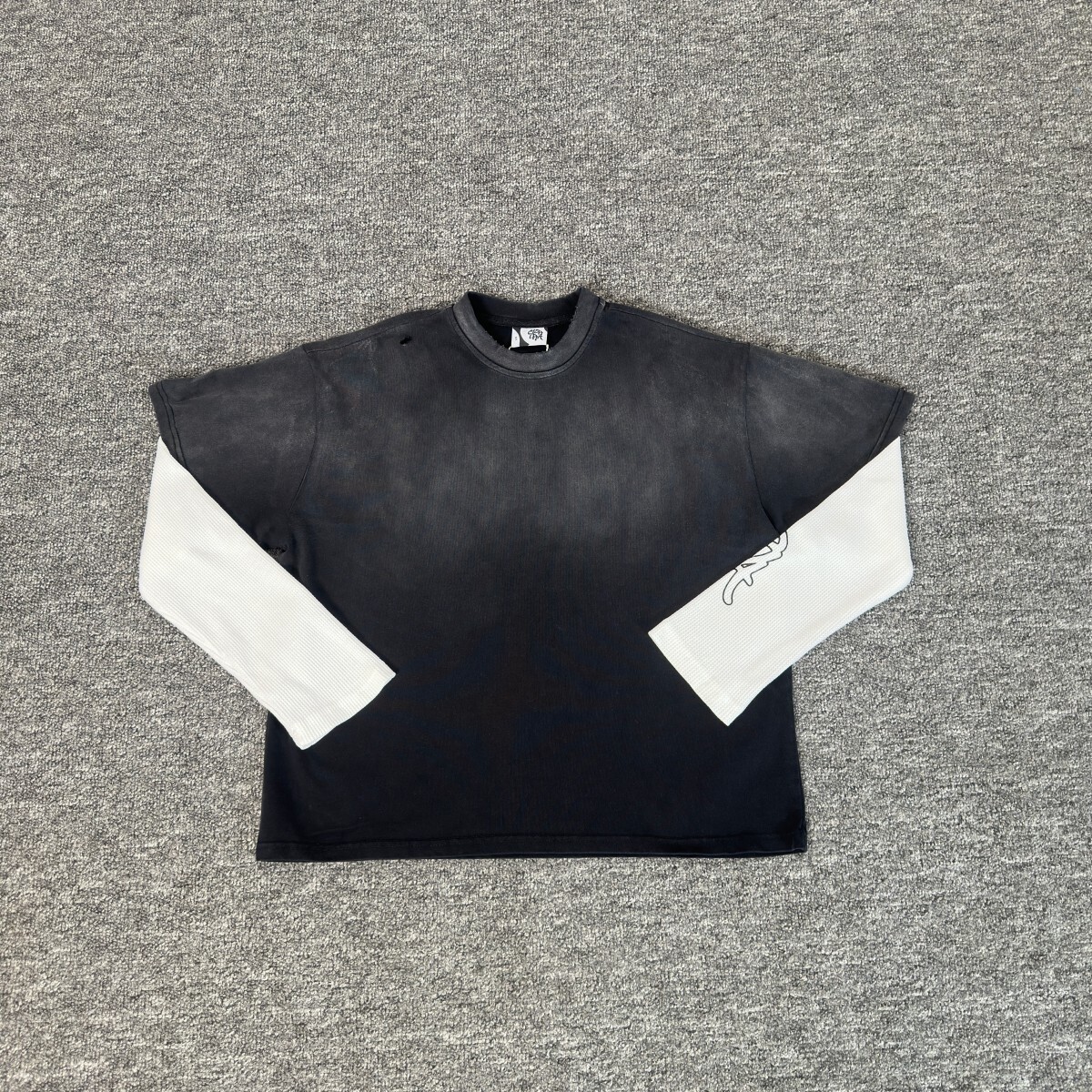 Mertra Street Hip-Hop Washed and Distressed Patchwork Long-Sleeve T-Shirt for Spring and Autumn, Unisex High Street Trendy Base Shirt