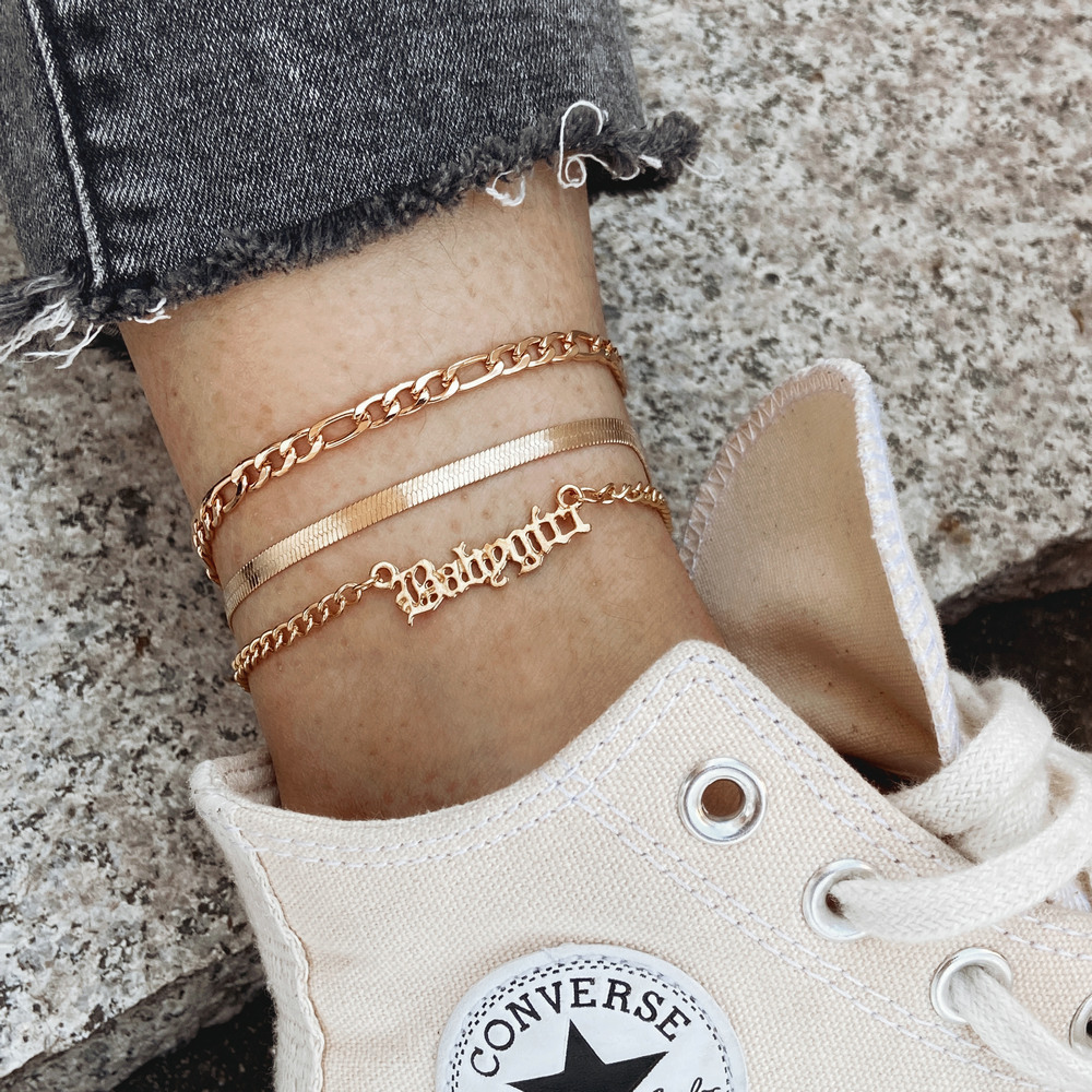 European and American new fashion jewelry women's personalized letter metal chain foot decoration simple popular snake chain combination foot