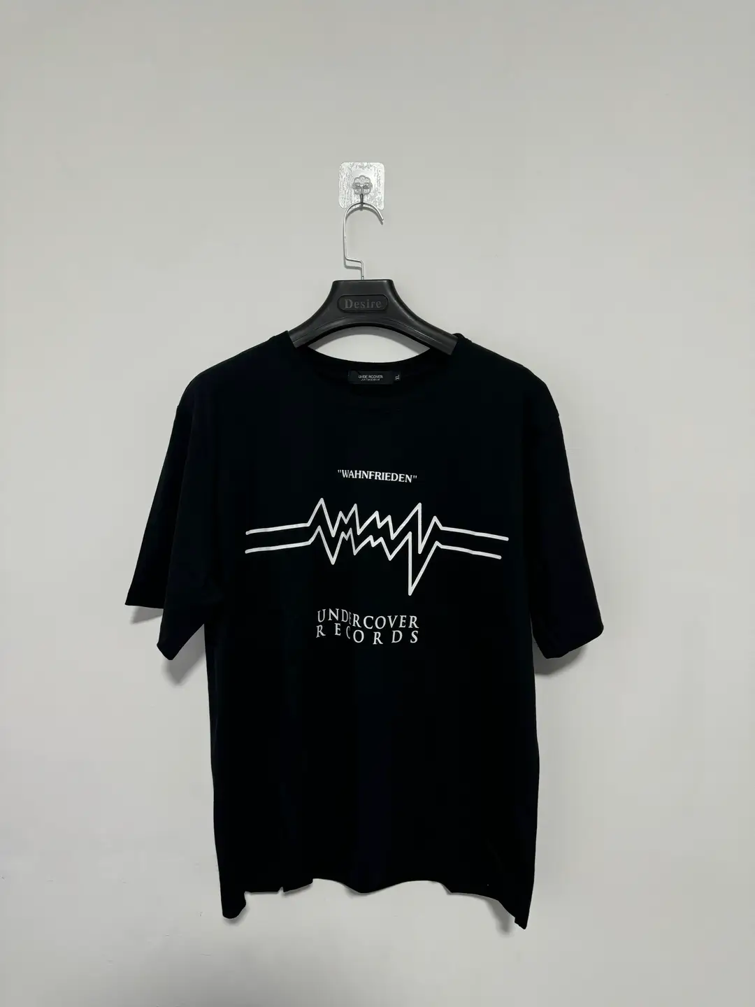 Ready to Ship! Undercover 15Ss Wahnfrieden Black Short-Sleeve Print