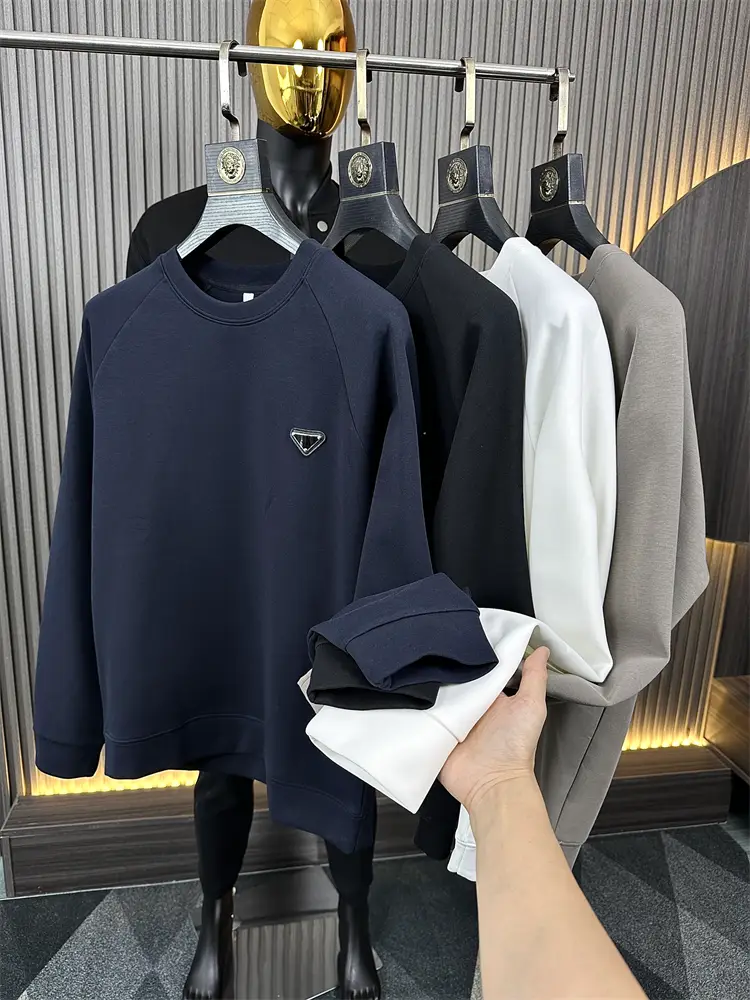 Originating from P*Muju 4K+! Italian-Style Luxury~ Autumn and Winter Men's Solid Color Triangle Logo Air Cotton Crew Neck Long-Sleeve Sweatshirt