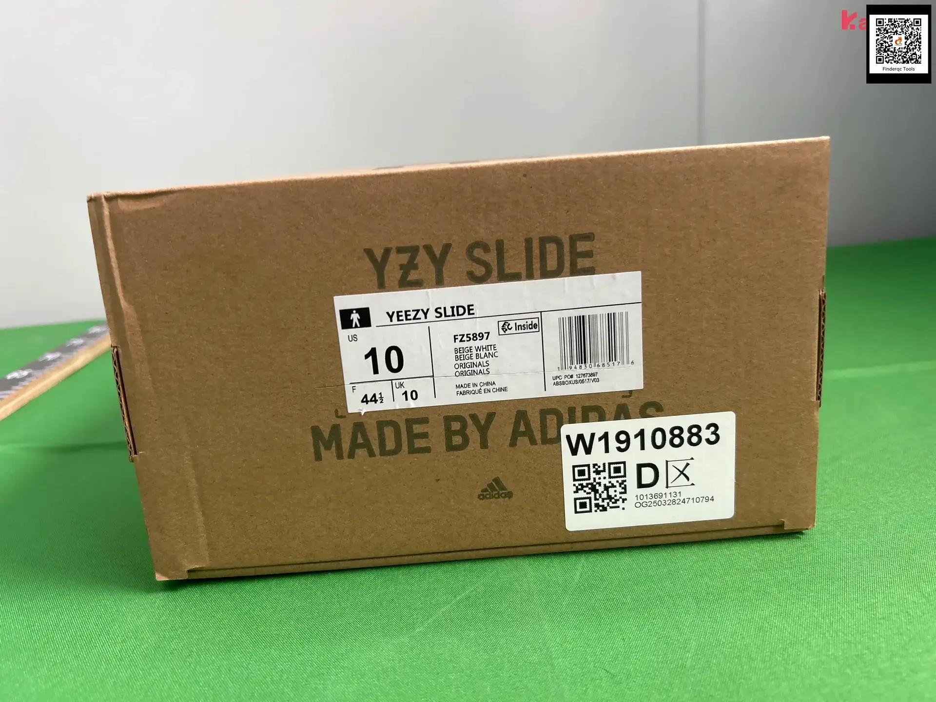 Yeezy Slide Beige White