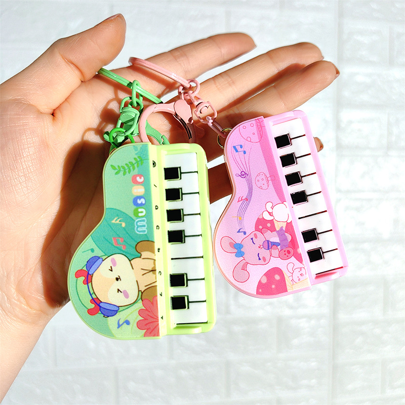 Cross-Border Mini Piano Keychain Cartoon Electronic Keyboard Cute Children's Fun Toy Playing Instrument Bag Pendant Gift