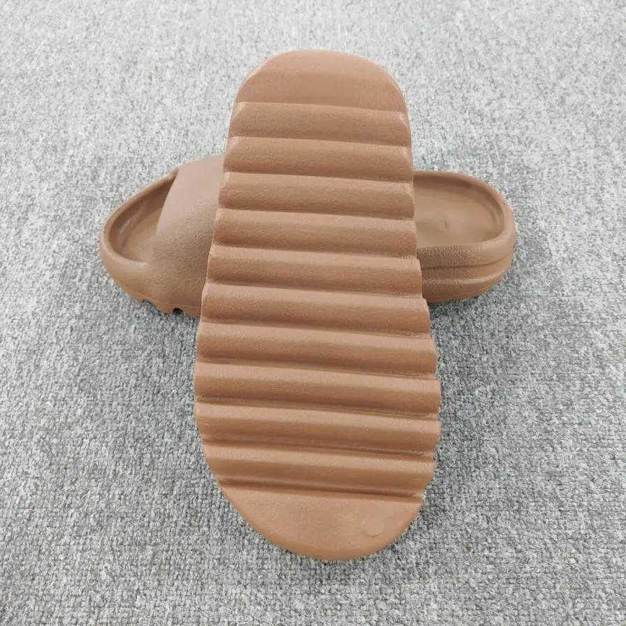 Yeezy Slide