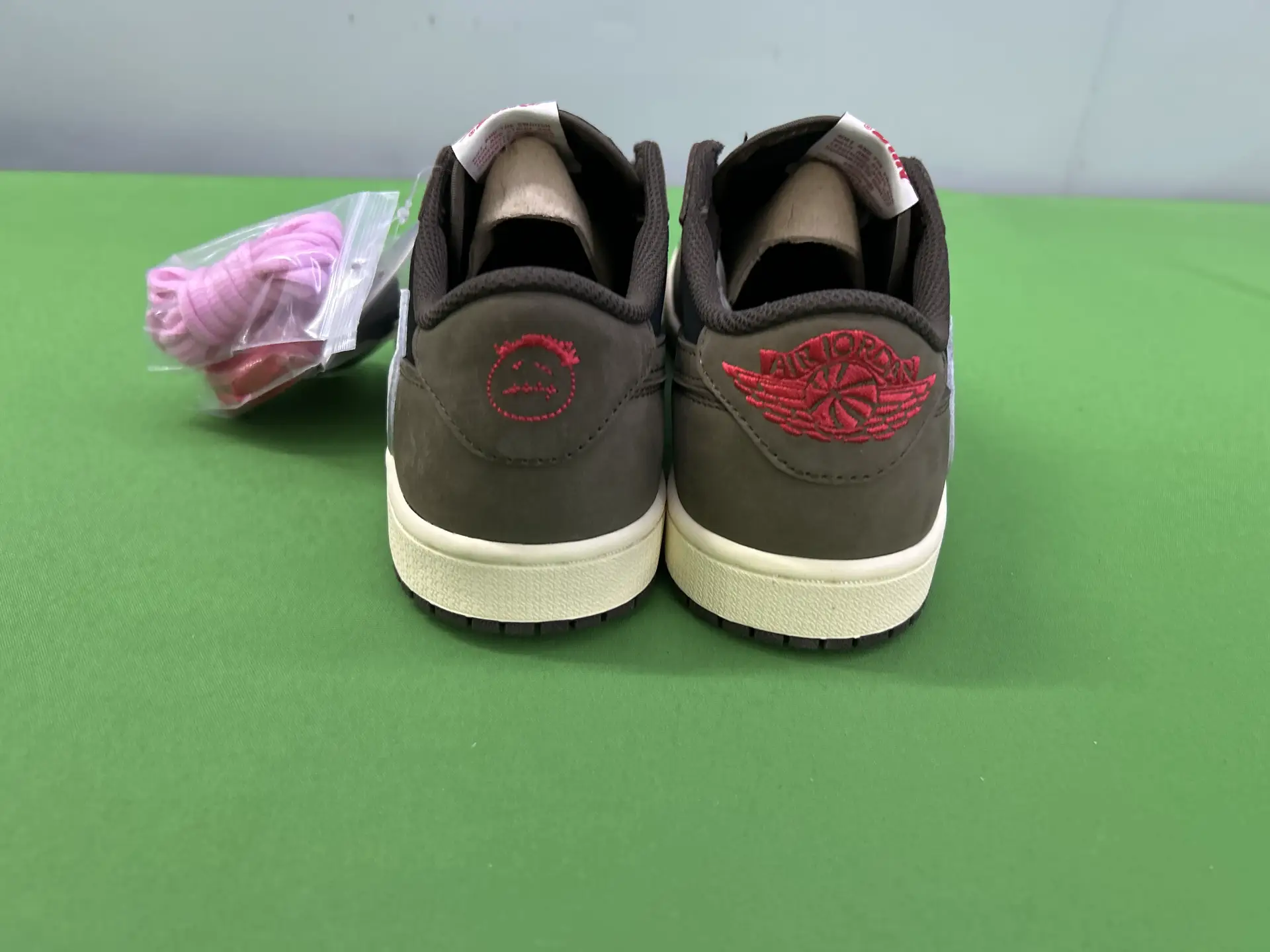 Nike Air Jordan 1 Low Travis Scott