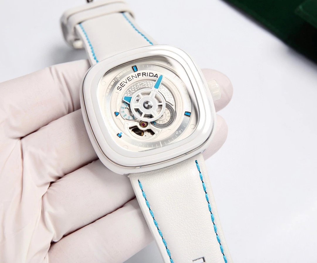 SEVENFRIDAY P1C/05