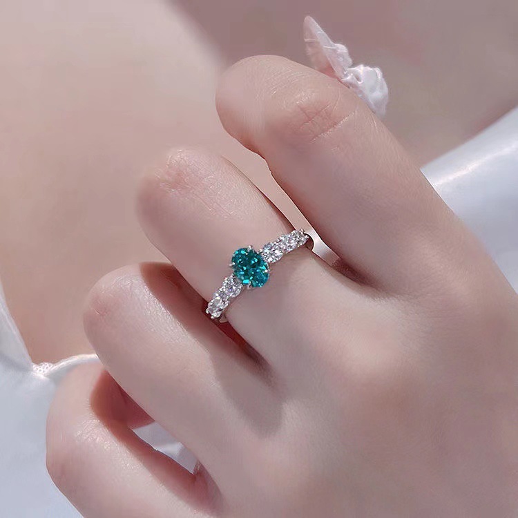 TikTok New Paraiba Green Diamond Ring Women's Diamond Luxury and Exquisite Niche Design with Diamond All-match Ring