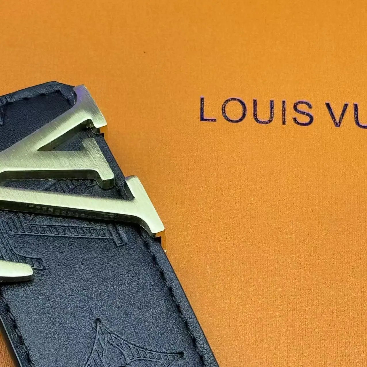l*o*u*i*s*v*u*i*t*t*o*n Belt L*o*u*i*s*v*u