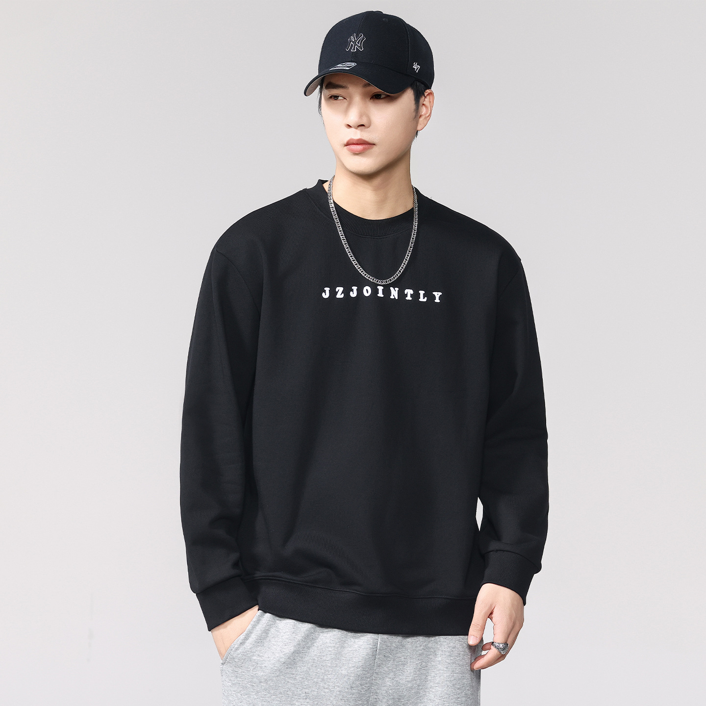 G3001 | Plus-Size Men's Autumn New Arrivals 380g Heavyweight Crewneck Sweatshirt, Loose Fit, Versatile Letter Embroidery Top.