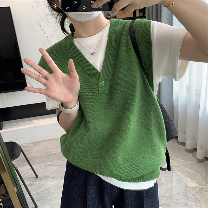 Kaning Retro Pure Color V Neck Knitted Vest for Women 2026 Autum New Korean Style Design Sweater Vest for Women