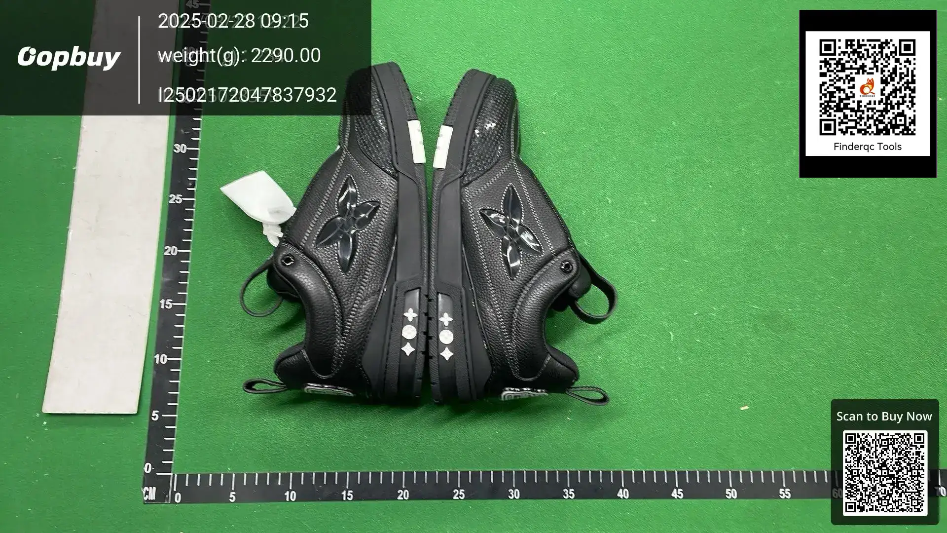 Louis Vuitton Black Leather Low-top Sneakers