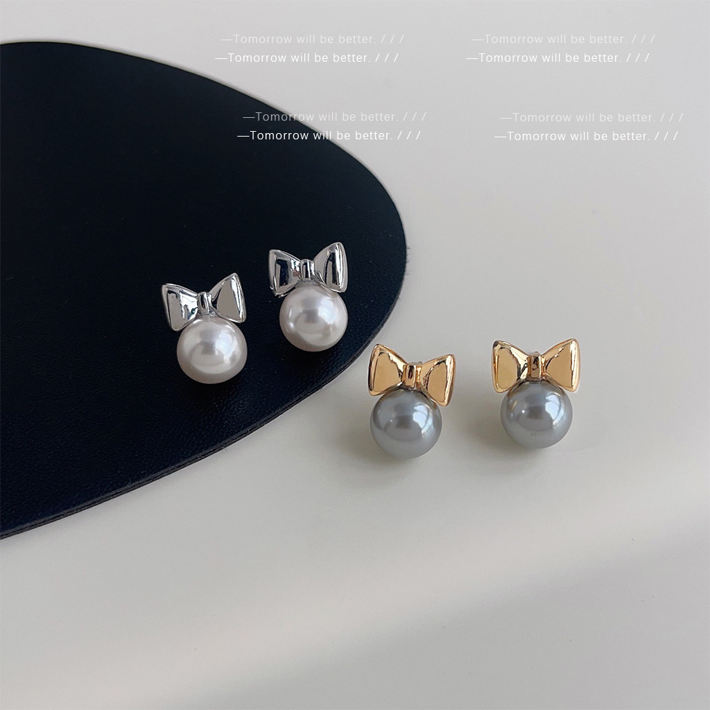 High-Quality Glass Pearl Earrings, Korean Style Sweet and Cute Bow Earrings, Fashionable and Versatile High-End Earrings for Women