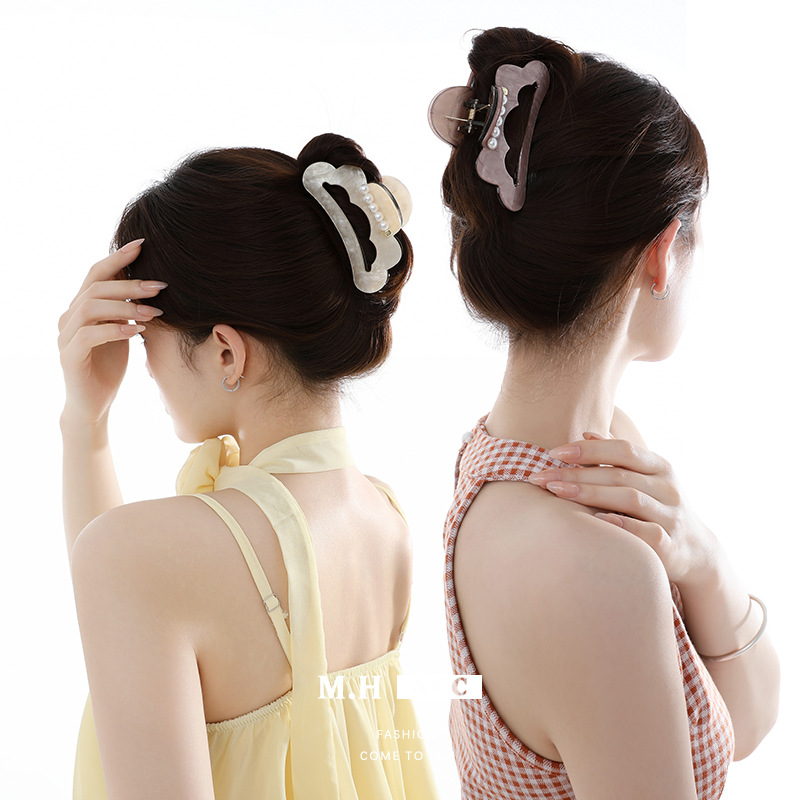 Spring and Summer New Style Cut Out Lace Cloud Pearl Acetate Hairpin Women's Basic Sweet and Versatile Shark Clip on the Back of the Head