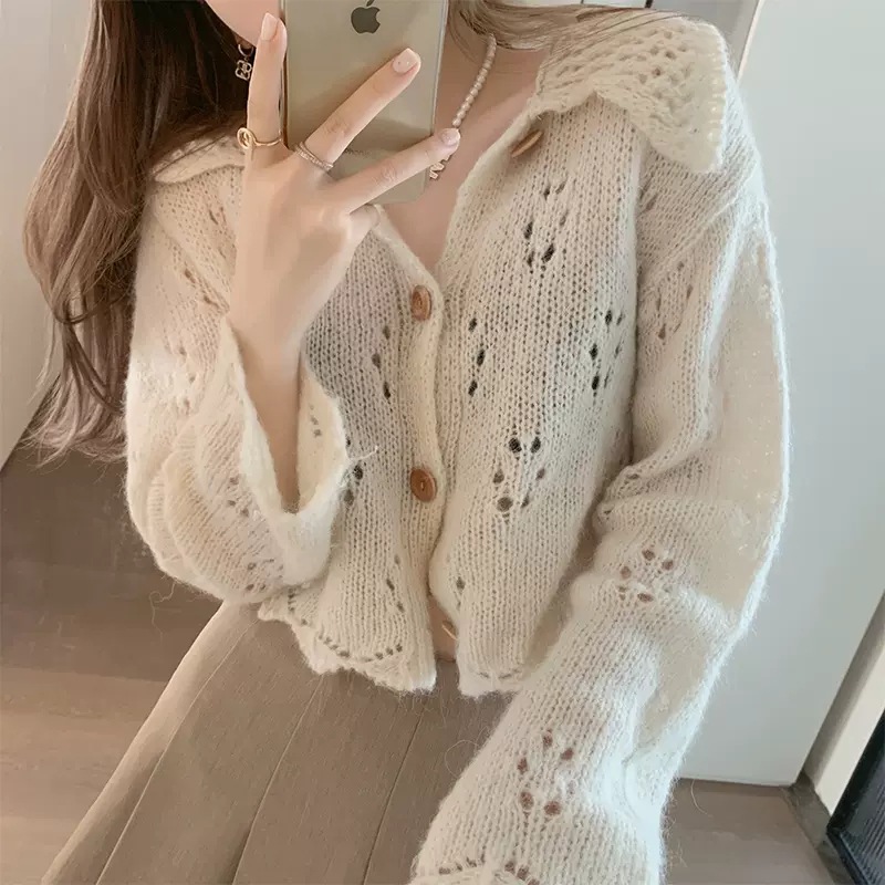 Korean Style Lazy Hollow-Out Long-Sleeve Knit Cardigan for Women, Early Autumn 2026 Loose and Gentle Short Sweater Coat
