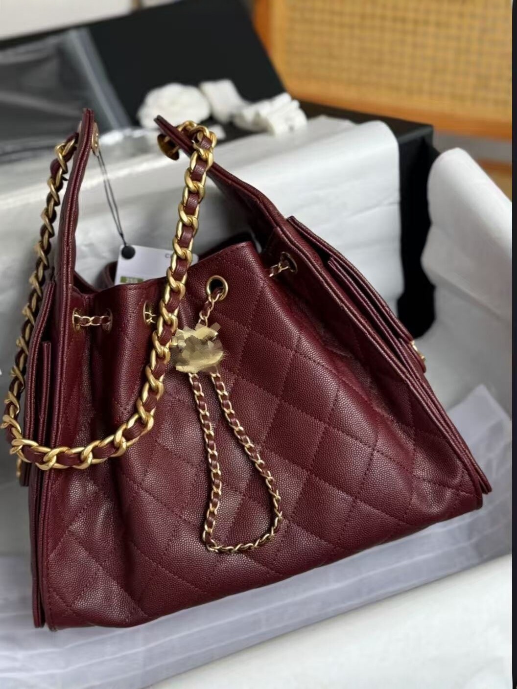 25Bag Small Chanel-Style Quilted Chain Bucket Bag, Genuine Leather Shoulder Underarm Bag, High-End Fashion Drawstring Handbag, 25C Bag QC-foto från 1688 på Qualit.ly