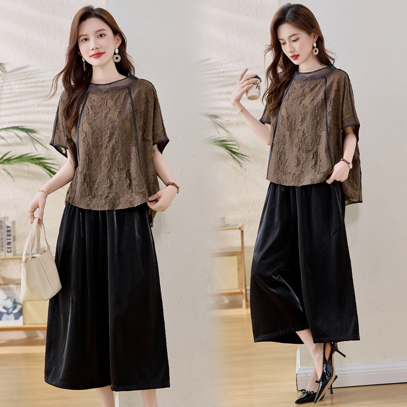 Xiangyunsha Wide Lady's Fashionable and Noble Summer Fashion Age-Reducing 2025 New Women's Silk Two-Piece Suit Wholesale