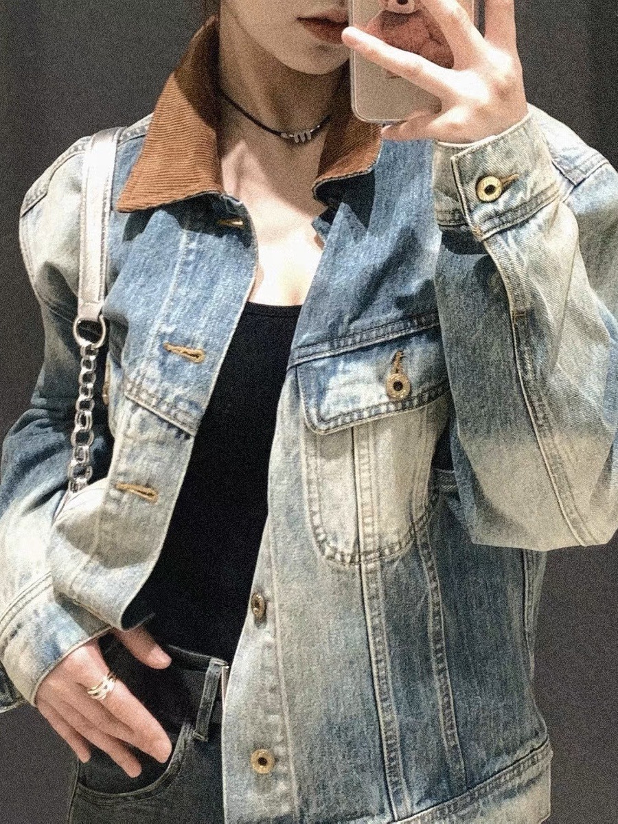 New Style Distressed Washed Blue Corduroy Collar Retro Off-Shoulder Silhouette Denim Jacket for Women 3005