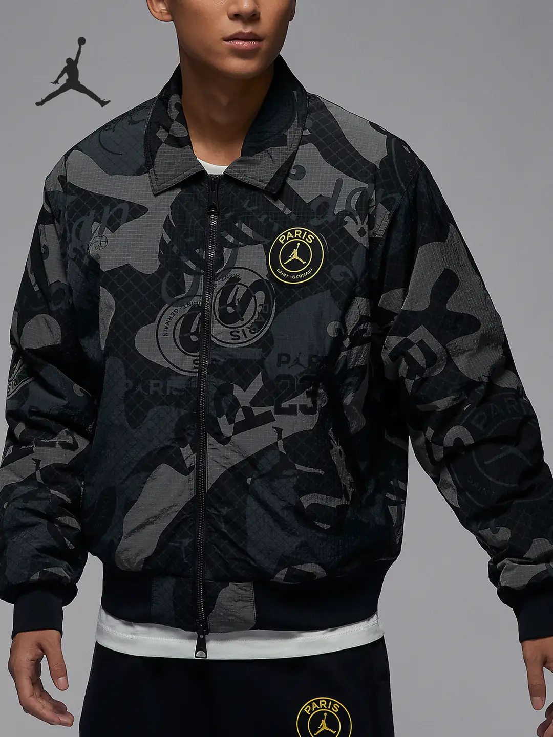 Nike Official Authentic Paris Saint-Germain Men's Water-Repellent Lapel Jacket Fn5321-010