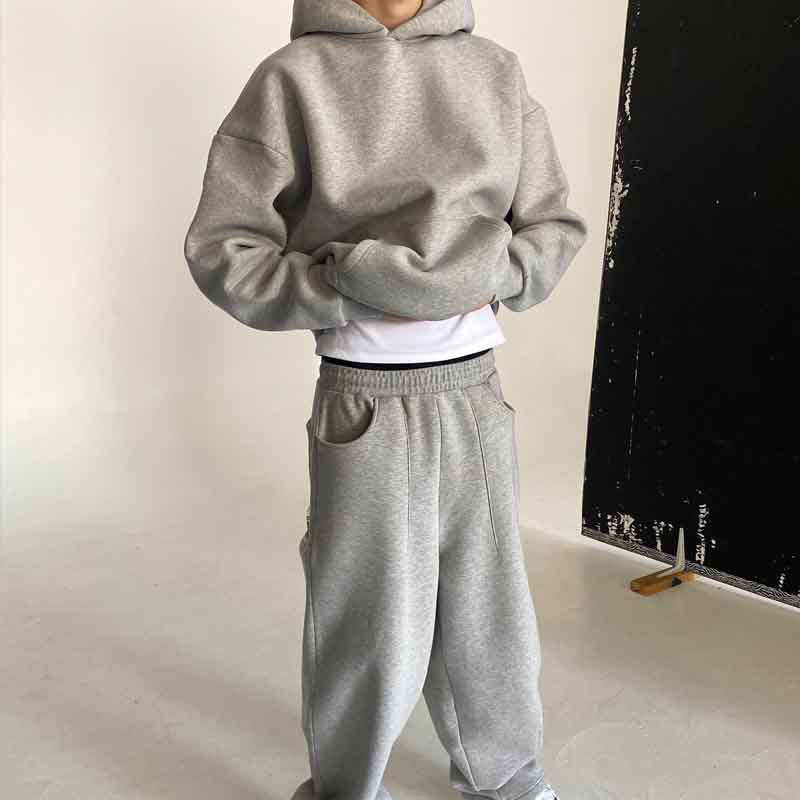European and American Casual Simple Sweatshirts Couple Fashion Hoodies Solid Color Loose Sweatshirts and Sweatpants Simple Suit