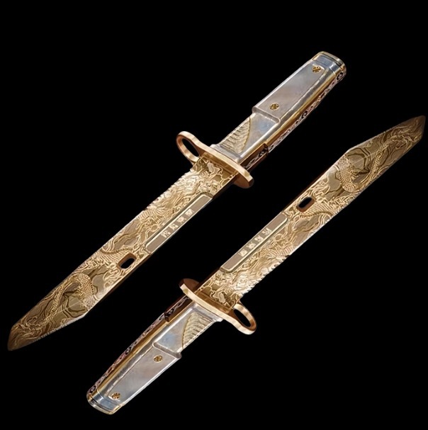 Delta Force Peripheral Dragon Tooth Small Knife