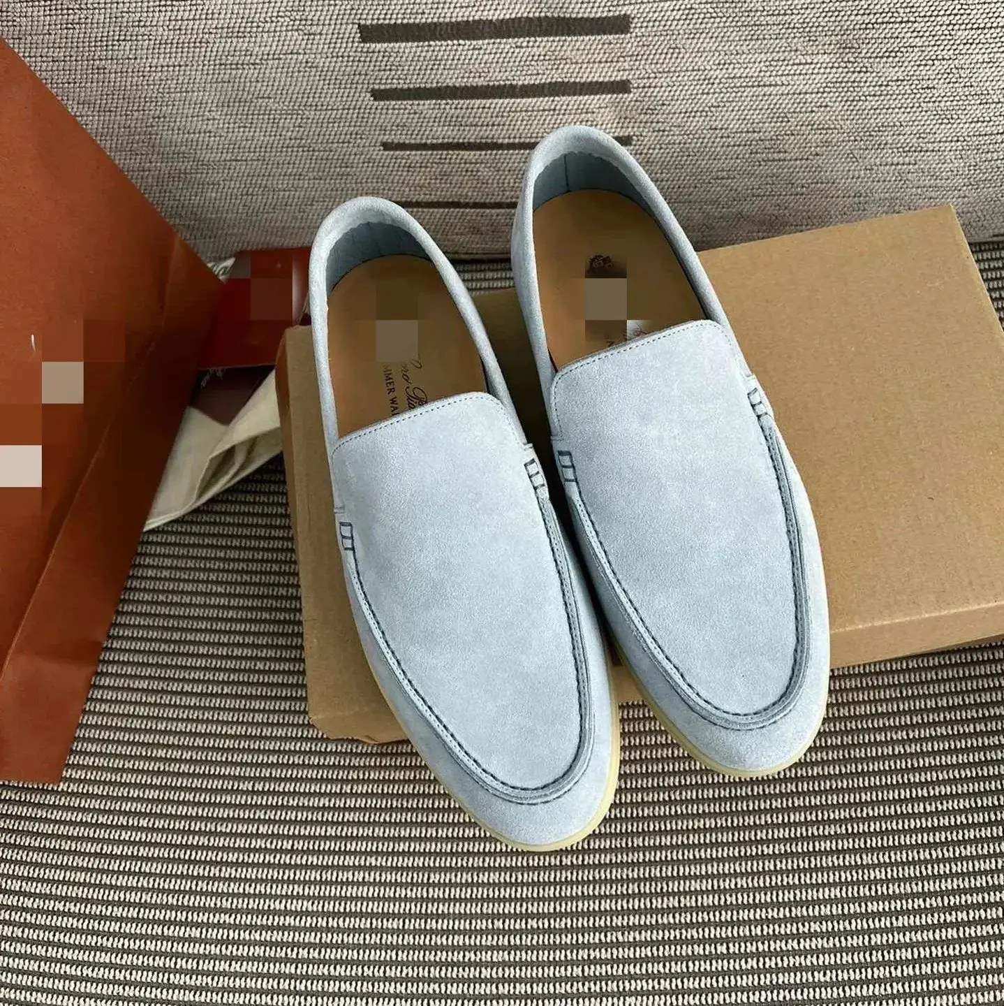 2030 shoes