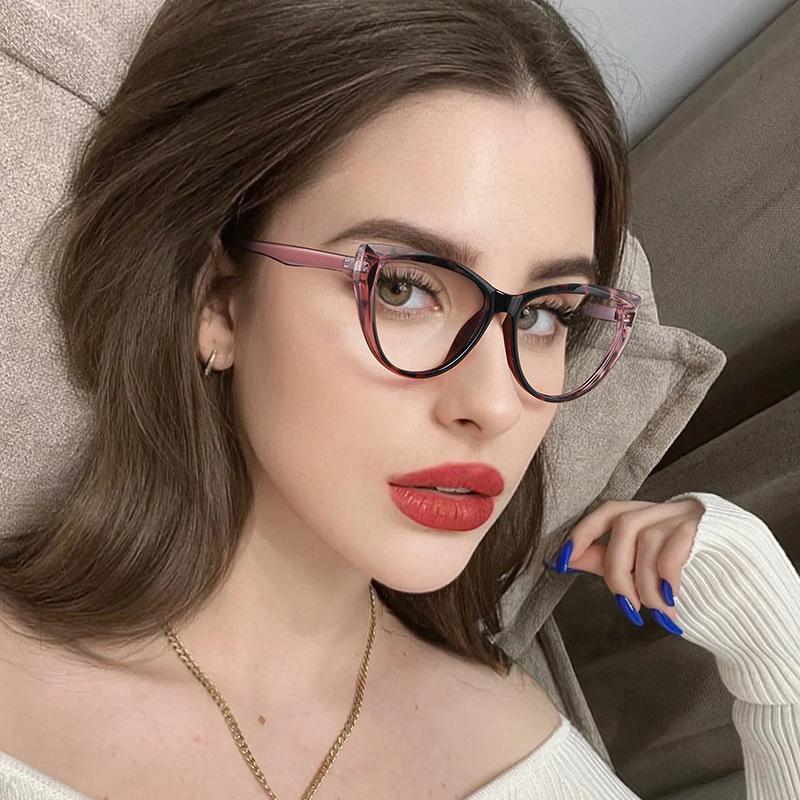 Cross-border New Internet Celebrity Retro Cat's Eye Color Change Anti-blue Glasses Advanced Sense Plain Look Slim-fit Myopia Frame