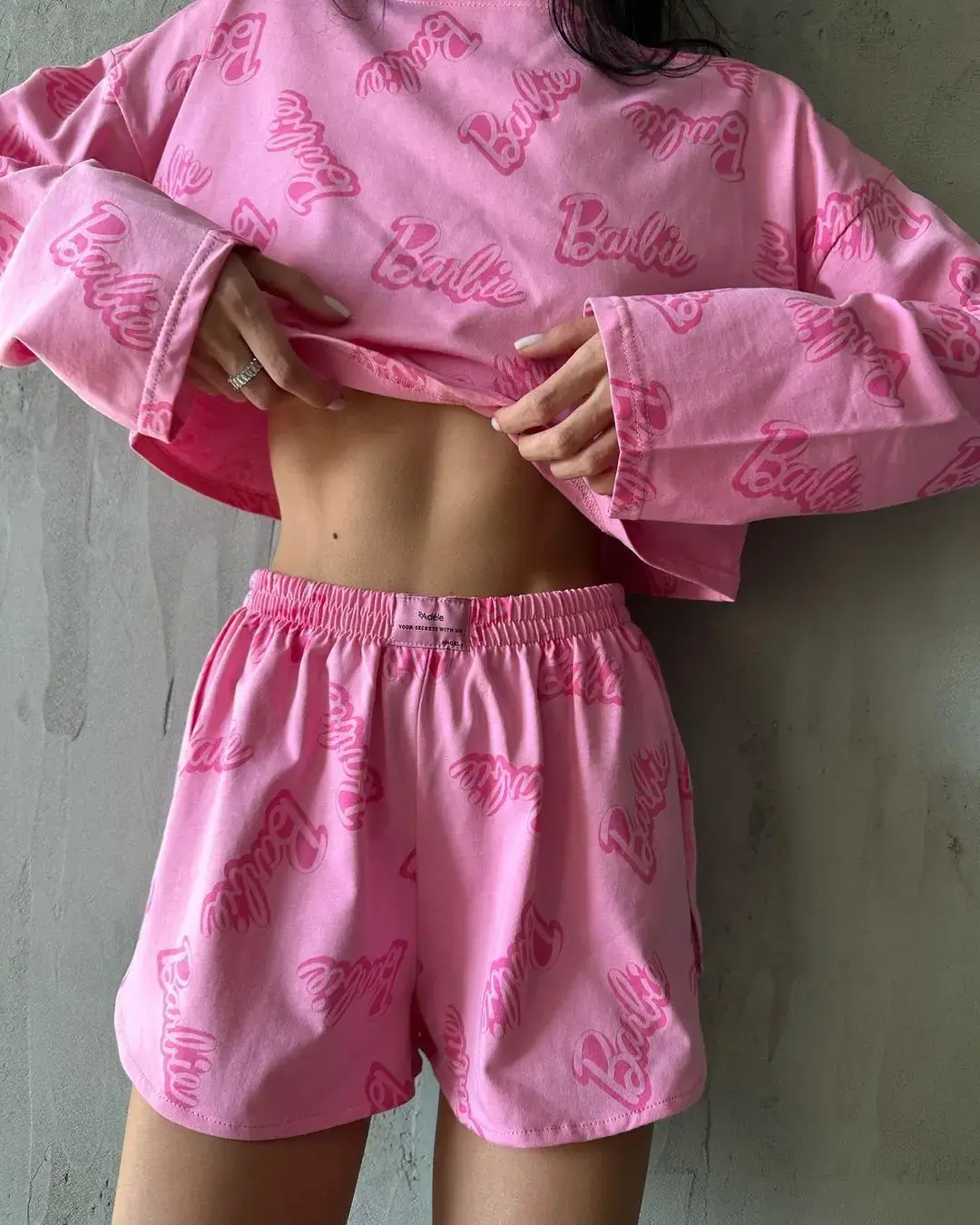 European and American Fashion Casual Suit Letter Printed Two-Piece Short Round Neck Long-Sleeved Top Elastic Waist Small Slit Short