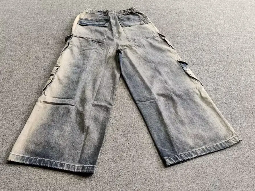 MIJKO Men's Washed Wide-Leg Multi-Pocket Gradient Jeans
