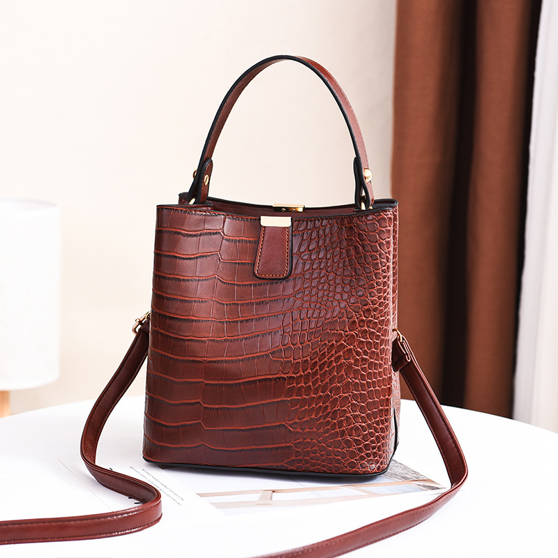 Bucket bag women's 2025 large capacity texture new fashion elegant stone pattern portable shoulder messenger bag