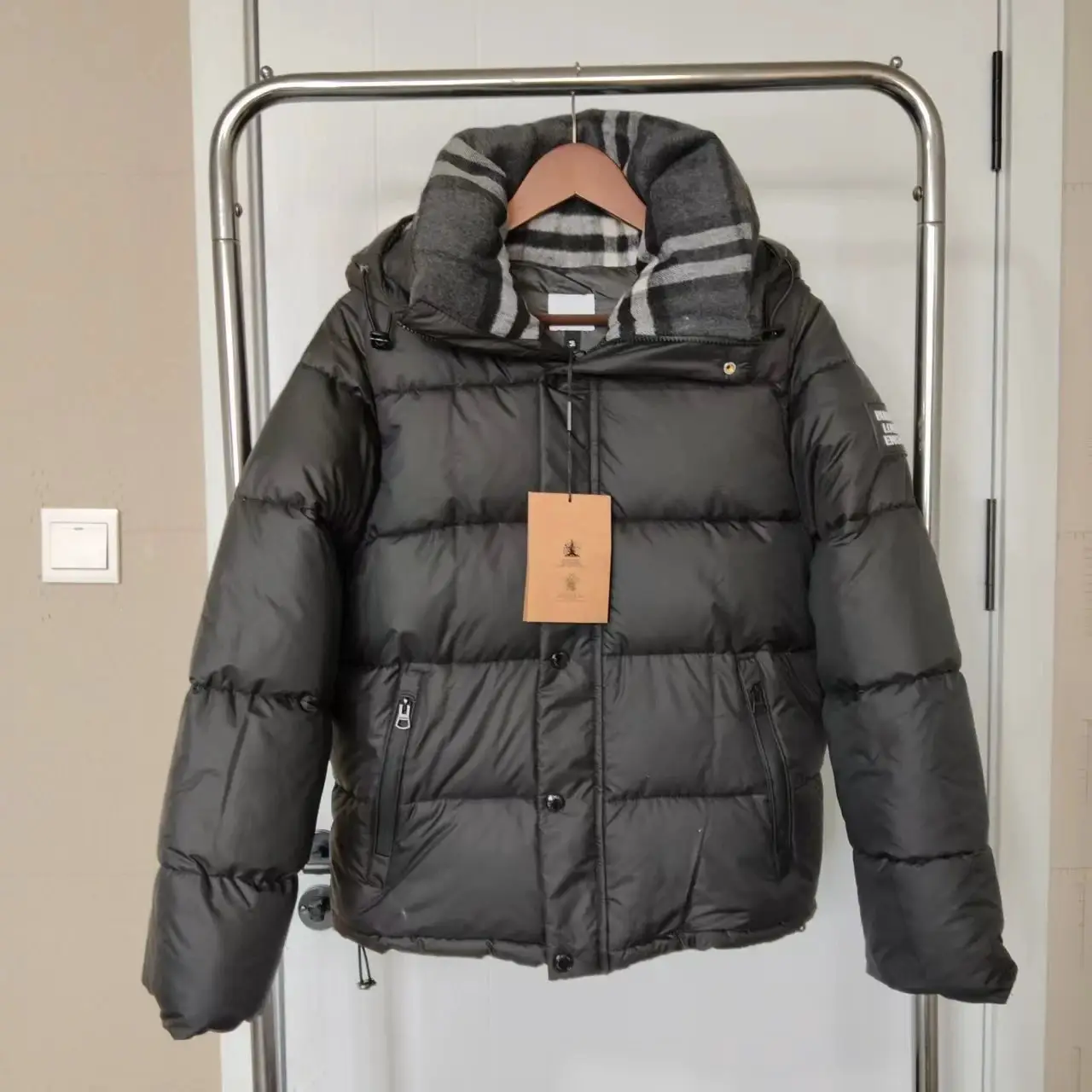 Burberry Down Jacket Black
