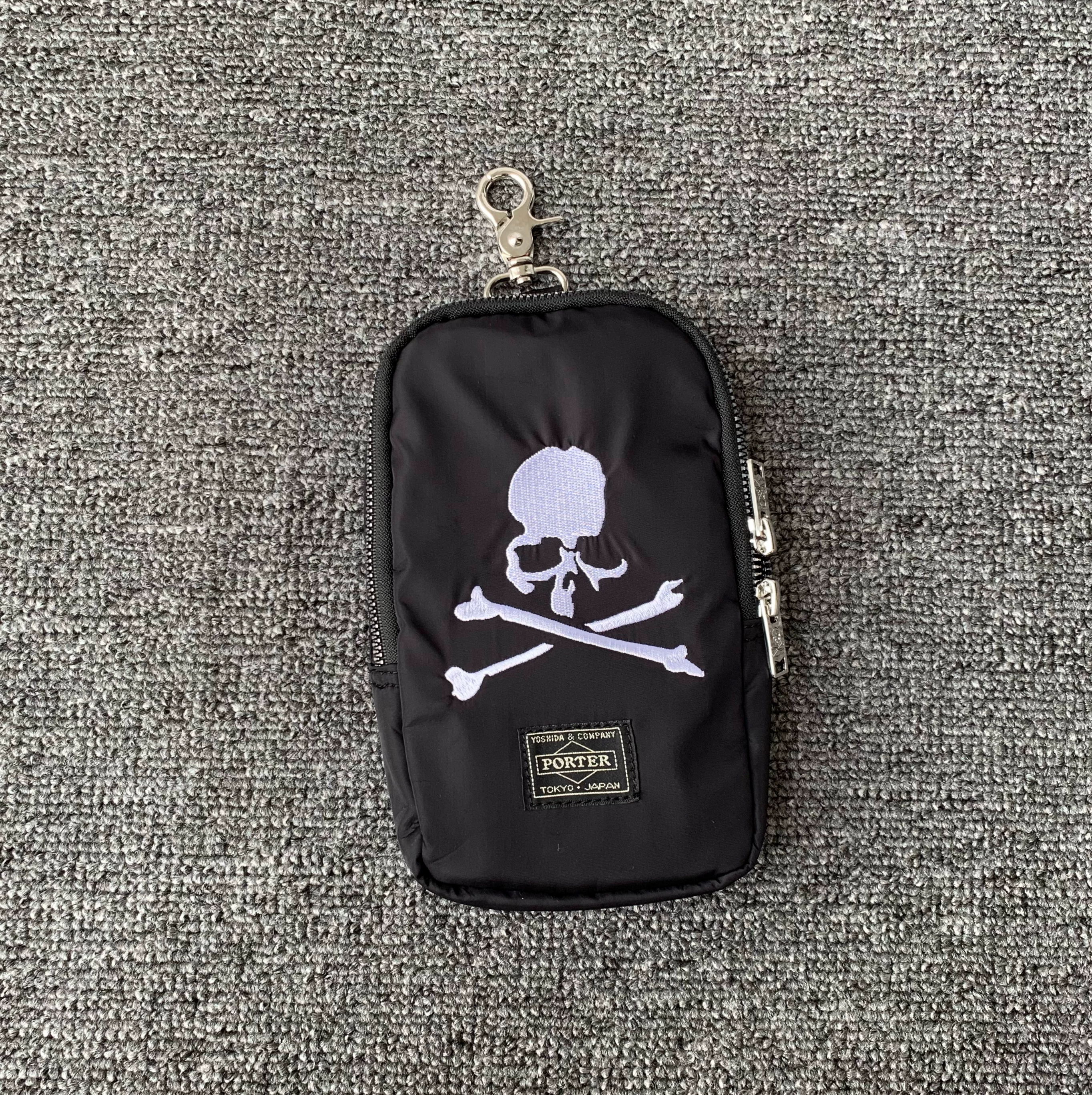 New Trendy Mmj White Skull Simple and Versatile Shoulder Crossbody Bag for Men and Women, Couple Coin Purse Small Bag
