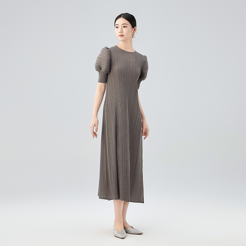 Pleated Wholesale Puff Sleeve Dress 2024 High-End Summer Solid Color Casual Round Neck Slim Pleated Long Skirt