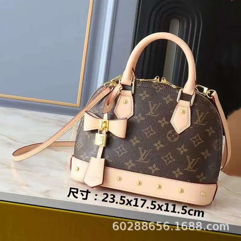 女包女士水桶包邮差包麻将包链条包腋下包法棍包