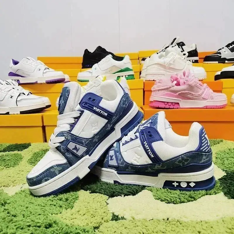 时尚版休闲运动鞋
