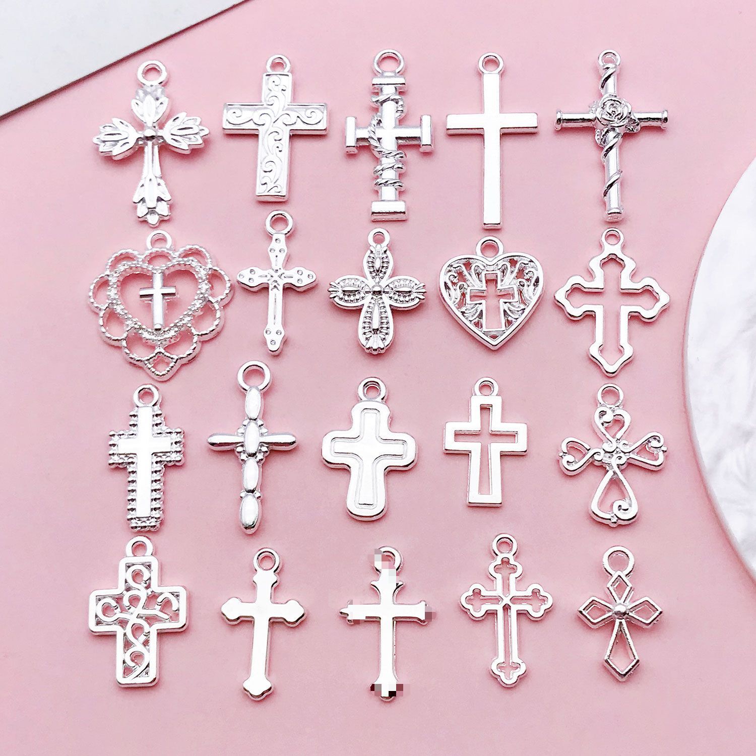 Cross-border Hot Sale 20 Bright Silver Cross Pendant Handmade DIY Necklace Keychain Alloy Jewelry Accessories Wholesale