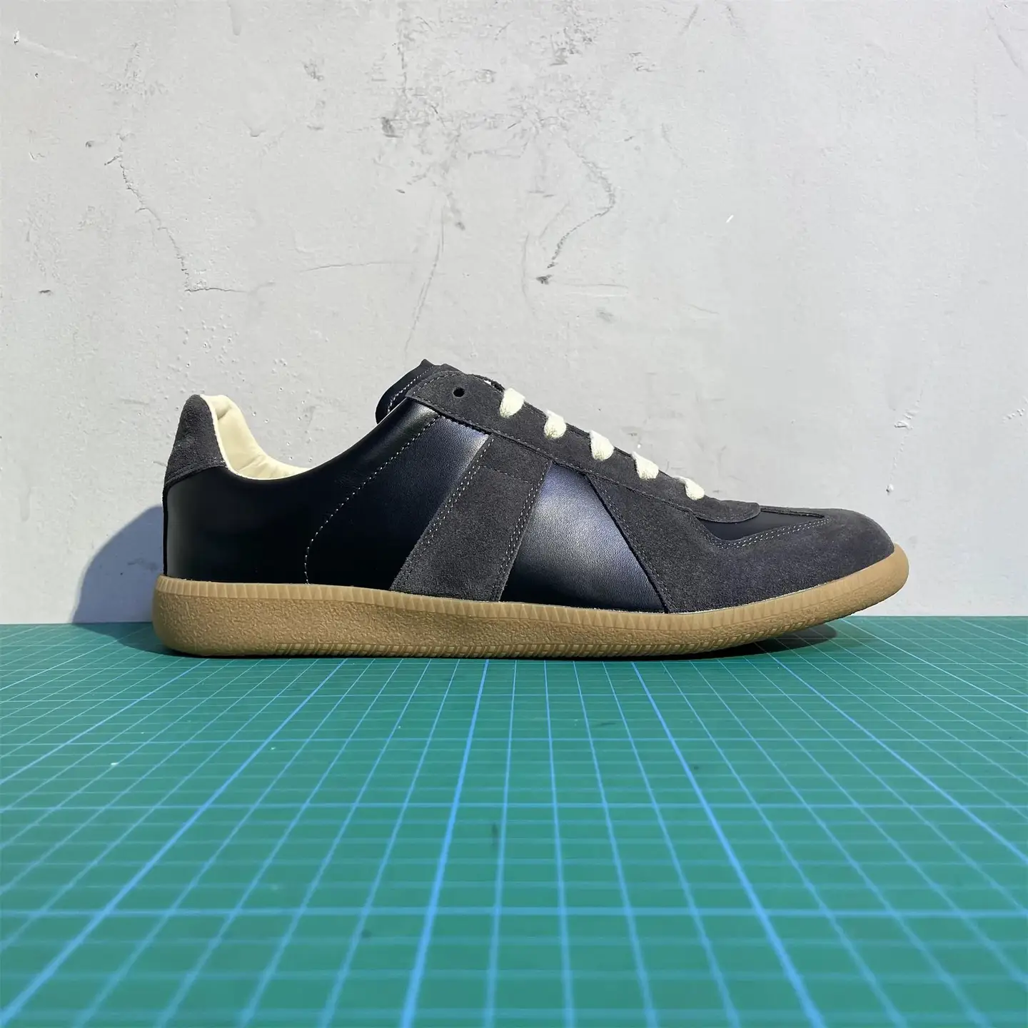 【玩鞋家】匠心出品 德训鞋MMGAT复古情侣小白鞋生胶底运动鞋板鞋-lsa