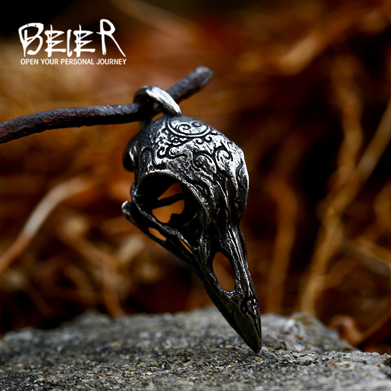Beier Scandinavian Viking Stainless Steel Carved Crow Pendant Wholesale European and American New Titanium Steel Men's Necklace Jewelry