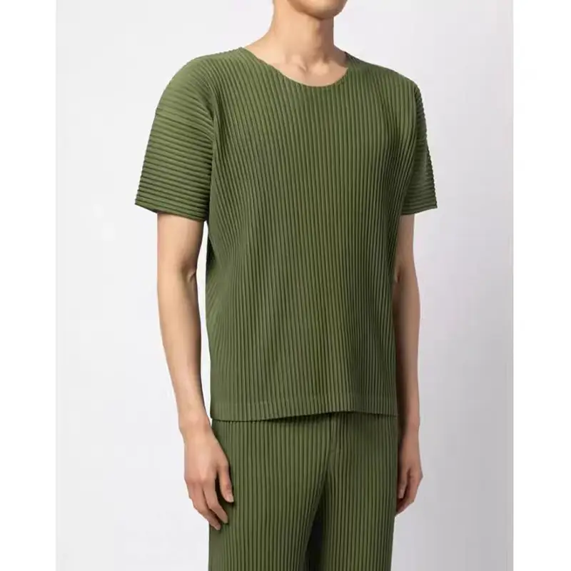 Summer Men's Pleated Short Sleeve2025 Fashion Easiest for match pure color Round Neck Japanese style Minimalist Basic pullover T-Shirt Tops