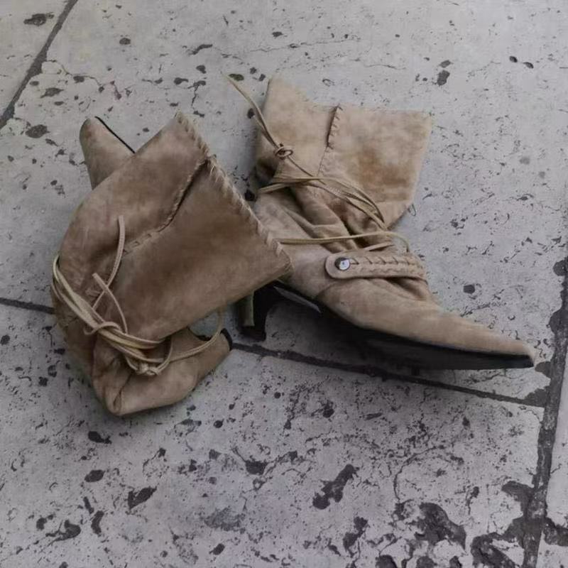 2026 Autumn/Winter Bohemian Square-Toe Stylish Stacked Boots for Women with Unique Design and Cross-Strap Chunky Heel Western Boots