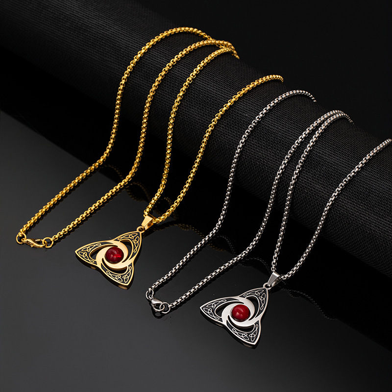 Cross-border Hot-selling Viking Trinity Knot Necklace Personalized Fashion Interwoven Ring Triangle Special-shaped Titanium Steel Chain Simple Woolen Chain
